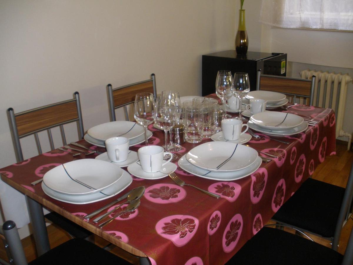 Apartments Tronicek Praha Rom bilde